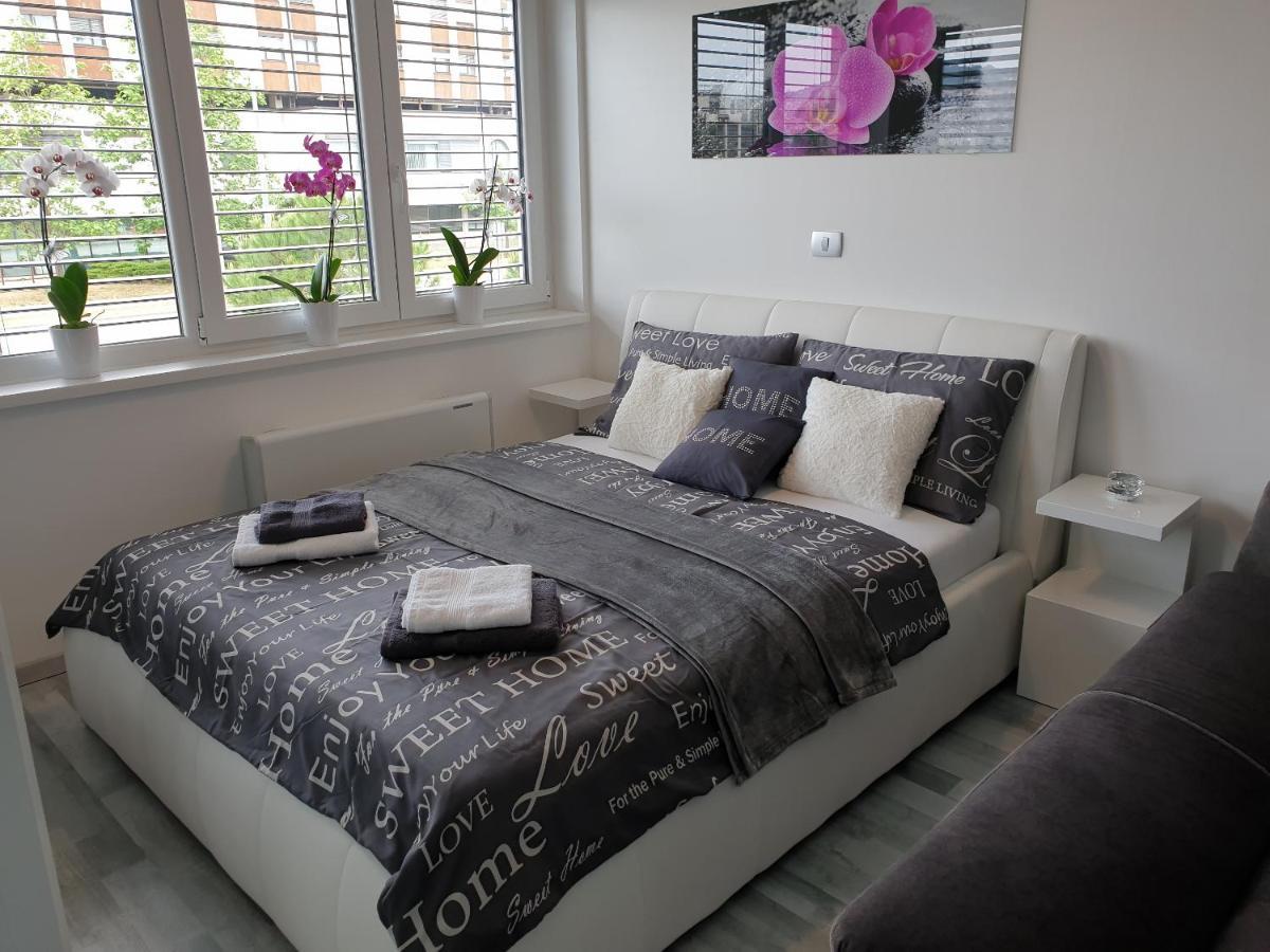 Apartment Val Копер Екстериор снимка