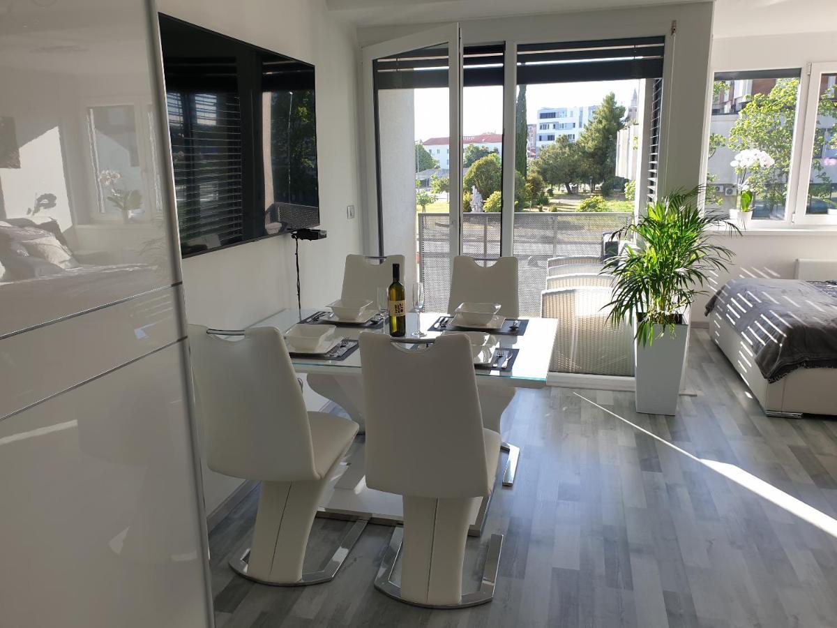 Apartment Val Копер Екстериор снимка